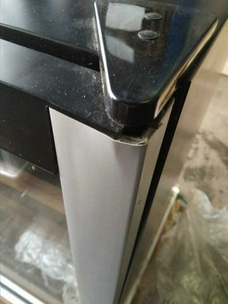 ������ ���� VESTFROST Solutions W 32