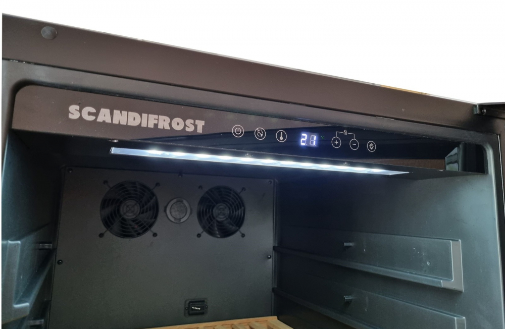 ������ ���� SCANDIFROST WFG 571C