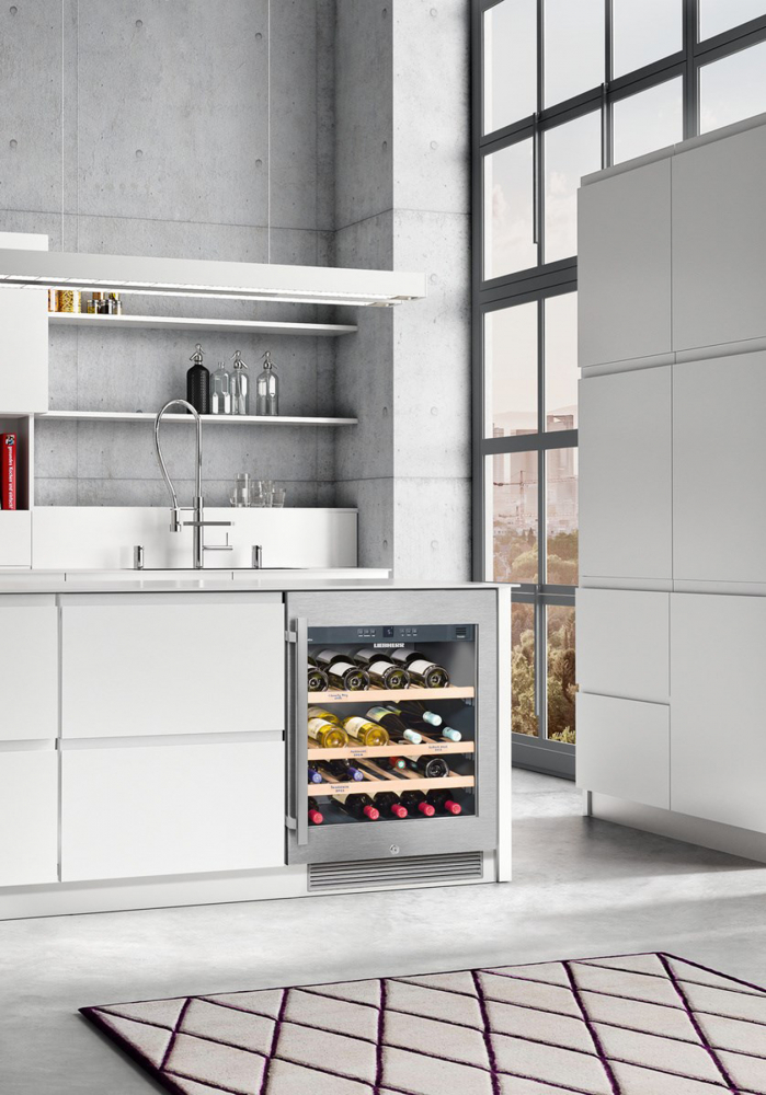 ������ ���� LIEBHERR UWKES 1752 GRANDCRU
